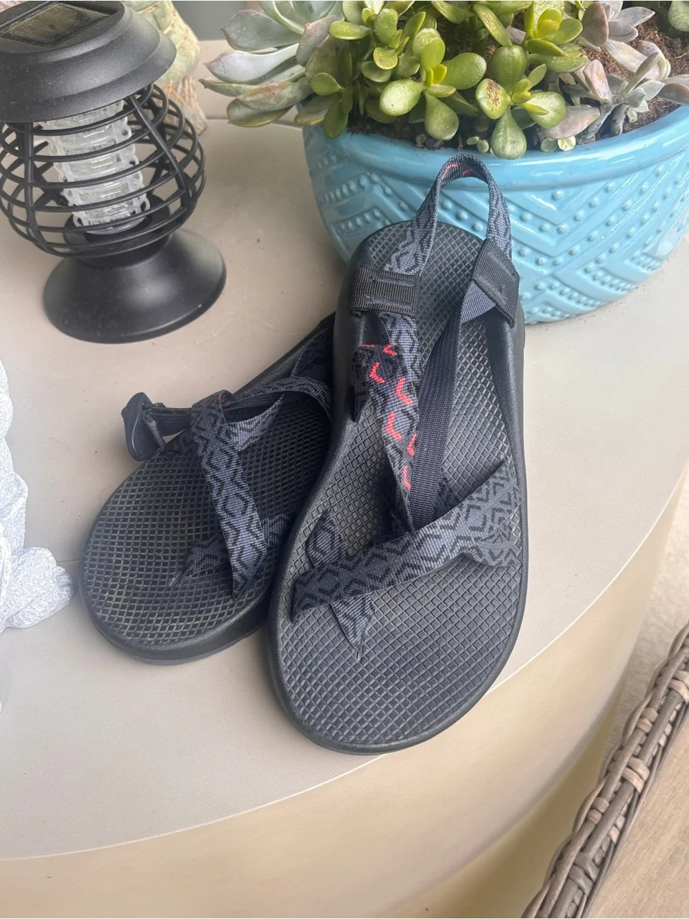 Chaco Z2 Classic Mens Size 10 Sandals Stepped Navy Marine Hiking Water Shoes